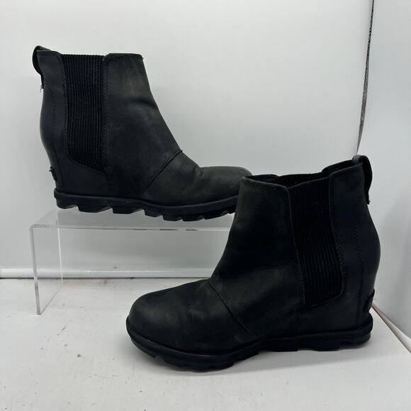 SOREL Joan of Arctic Wedge Chelsea Black Booties Womens 8 Slip On - Picture 2 of 8